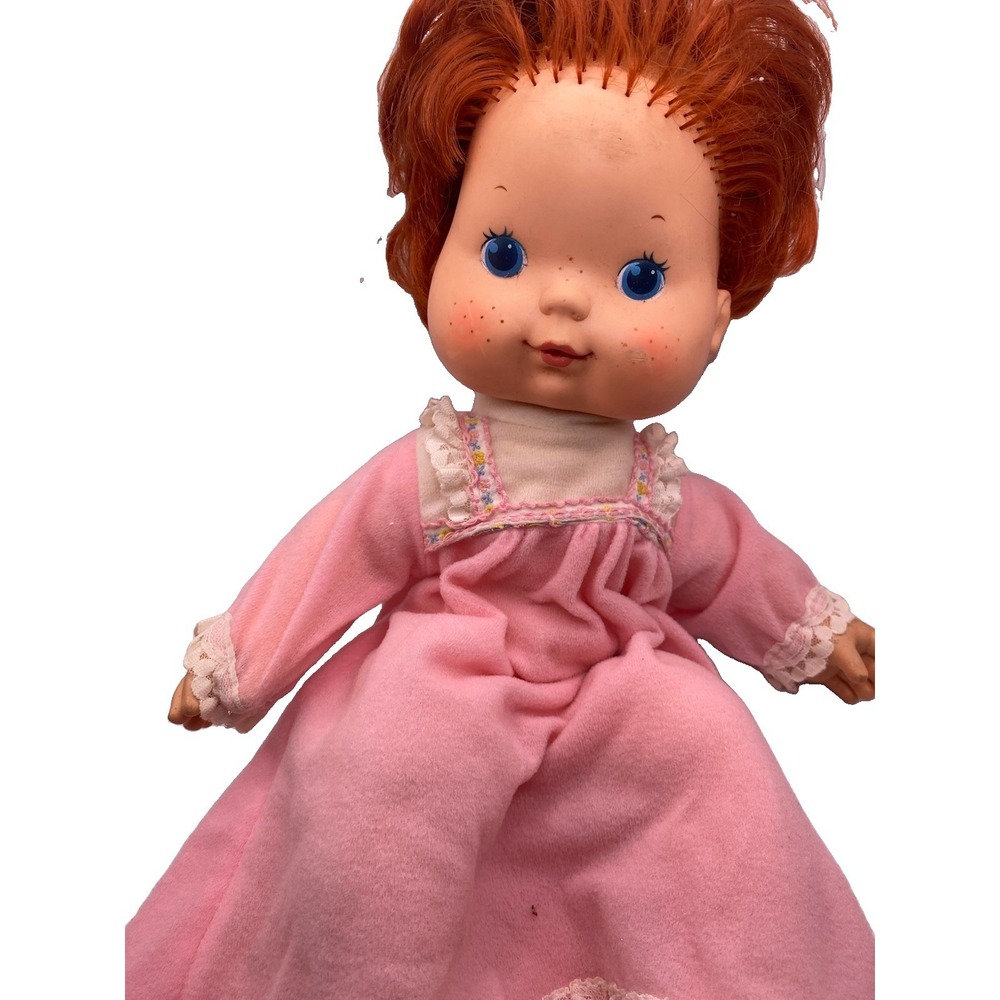 1982 Kenner Strawberry Shortcake "Blow Kiss" Baby Doll Pink Gown No Socks